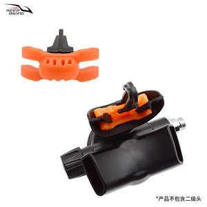 Gancho de plástico ligero para regulador secundario de equipo de buceo, accesorios de natación y buceo para uso en exteriores - Product Image 2