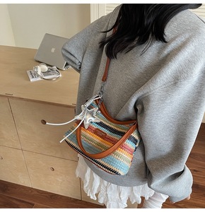 2026 Niche Design Rainbow Woven Bag for Women Retro Vintage <strong>Ladys</strong> Simple Shoulder Bag Zipper Closure Polyester Lining Beach Bag - Product Image 2