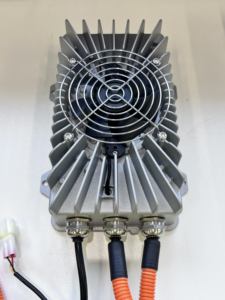 <span class=keywords><strong>Chargeur</strong></span> embarqué <span class=keywords><strong>bidirectionnel</strong></span> haute efficacité Lincoren 3,3 kW 90-265 VAC pour <span class=keywords><strong>voiture</strong></span>, PFC actif, efficacité 94 %, contrôle CAN, refroidissement par air - Product Image 3