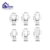 Logo personnalisé Vente en gros Grand volume de verres Tasse à vodka transparente transparente Bouteille d'eau Verre à bière avec poignée Tasses à boire
