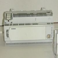 Controlador de Estación de Automatización PXC100ED, Serie Desigo, Controlador PLC con BACnet IP
