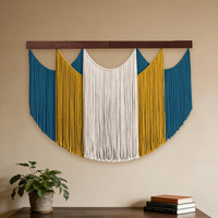 Nouvelle tapisserie murale en coton de style bohème, tissée à la main avec des pompons, décoration murale pour le salon, motif rayé, feuille