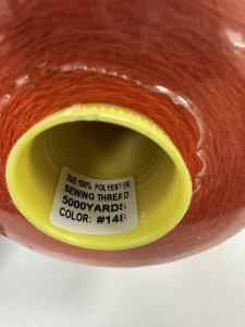 Fil à coudre en polyester 20/2 5000 yards |   Fil haute ténacité pour la fabrication de cuir, de denim et de sacs |   Cône industriel robuste - Product Image 6
