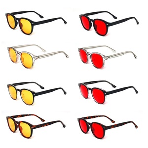 Nuevas <span class=keywords><strong>Gafas</strong></span> <span class=keywords><strong>de</strong></span> <span class=keywords><strong>Sol</strong></span> <span class=keywords><strong>de</strong></span> Moda para <span class=keywords><strong>Mujer</strong></span> con Protección Anti Luz Azul y Visión Nocturna, Montura Completa para Conducir y Usar la Computadora, en Amarillo, Naranja y Rojo - Product Image 1