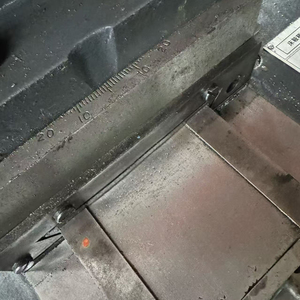 Torno Manual Horizontal de Alta Precisión 220V/380V, Capacidad de 1000 mm, para Trabajar Metales, de Primera Calidad, Nuevo - Product Image 3