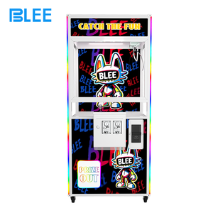 BLEE Pluche Speelgoed Klauwautomaat Leverancier OEM/ODM Schattig Knuffeldier Grijper met Felle Verlichting Klauwautomaat voor Speelzone - Product Image 2