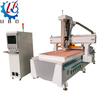Máquina CNC 1325 en Oferta, Router CNC de 3 Ejes con ATC para Tallado de Madera, Máquina de Corte Automática para Procesamiento de Muebles, Puertas y MDF