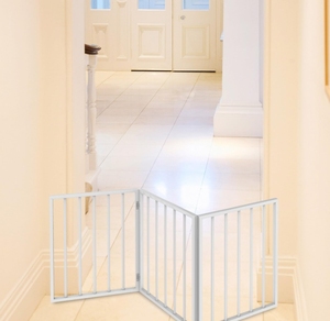 Puerta de perro de madera retráctil plegable de 54x24 pulgadas, barrera de seguridad para mascotas de 3 paneles para interiores y exteriores, fácil de instalar, valla blanca superventas - Product Image 2