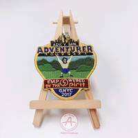 Usine bas quantité minimale de commande patchs conception broderie date de livraison rapide 10% remise vêtement accessoire Patch broderie