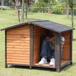 Cuccia da Esterno XXL Extra Large di Lusso in Legno Stile Moderno, Cassa per Cani di Design e Gabbia per Animali Domestici con Motivo Stampato per Soggiorno - Product Image 4