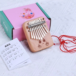 Vente en gros de mini kalimba en bois naturel à 9 touches, portable, avec motif gravé mignon, piano à pouce - Product Image 5