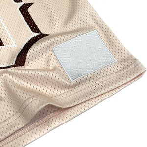 Camiseta cuadrada para hombre, camiseta atlética personalizada de malla de poliéster con logotipo impreso recortado de gran tamaño, ropa de calle - Product Image 5