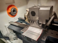 Tour à métaux CK6152E pour pièces hydrauliques, tiges de piston, manchons et raccords, avec fonctions de tournage et de filetage CNC
