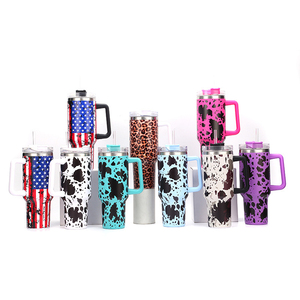 Mug de voyage isotherme 3D personnalisé en acier inoxydable de 40 oz avec poignée motif drapeau américain et léopard, paille, 8 couleurs classiques - Product Image 1