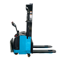 Nouveau chariot élévateur électrique compact avec une capacité de 2 tonnes pour les opérations de vente au détail et les opérations en entrepôt sécurisées