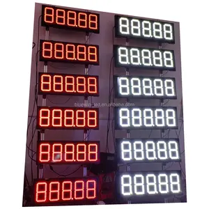 O posto de gasolina conduziu sinais sinais do preço do combustível conduziu a placa do preço para a exposição do posto de gasolina