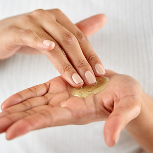 <span class=keywords><strong>Shampoo</strong></span> Antifungino per Psoriasi del <span class=keywords><strong>Cuoio</strong></span> <span class=keywords><strong>Capelluto</strong></span>, Follicolite e <span class=keywords><strong>Dermatite</strong></span> Seborroica, Allevia il Prurito e la Secchezza, 300ml - Product Image 4