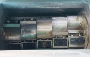 Broyeur de recyclage automatique de plastique de haute qualité pour bouteilles en plastique, films, déchets PP PE usagés, supérieur pour les déchets plastiques - Product Image 4