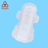 Vente en gros OEM de serviettes hygiéniques jetables ultra-fines en coton respirant, anti-fuites, surface douce, sans ailettes, pour règles