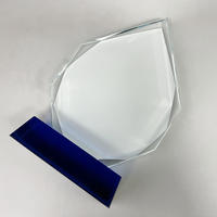 Trophée en forme de tour de cristal de sublimation claire en gros avec MH-NJ0688 de base bleue