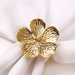 Anillos para Servilletas al por Mayor, Personalizados, Chapados en Oro, de Aleación de Zinc, Estilo Americano, Duraderos, Ecológicos, Forma de Corona, Varios Colores Disponibles - Product Image 1
