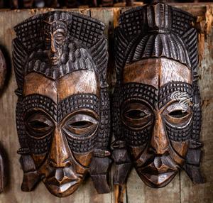 Escultura de madera de arte folclórico africano del Congo, estatua de arte tribal hecha a mano, decoración para el hogar - Product Image 3