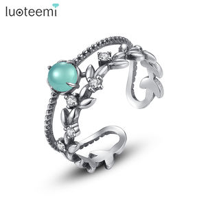 CZCITY แหวนเงินแท้925ลายดอกไม้คลาสสิคแหวนเงินเครื่องประดับเงินไทย - Product Image 1