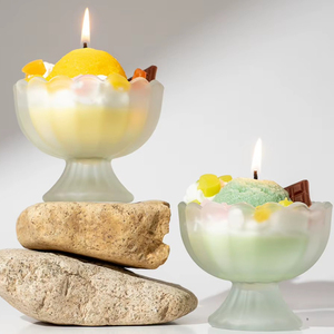 Vela Aromática Personalizada OEM Más Vendida con Aroma a Helado en Vaso de Vidrio Esmerilado, Vela Aromática en Caja de Regalo para Fiestas - Product Image 1