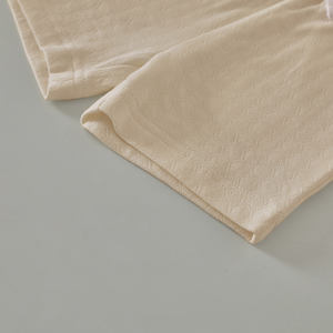 กางเกงขาสั้นผ้าฝ้ายสำหรับเด็กทารกที่อบอุ่นและน่ารัก โครงสร้างผ้าแจ็คการ์ดรังผึ้ง ระบายอากาศได้ดีและกันความร้อนสำหรับฤดูร้อน - Product Image 5