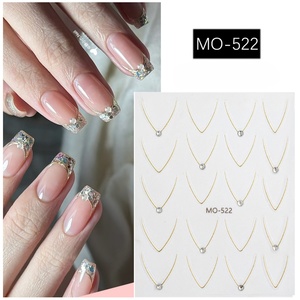 Pegatinas de Uñas con Diseño de Flores Pequeñas y Diamantes, Estilo Francés Bronceado, Venta al por Mayor de Fábrica, Personalización Disponible - Product Image 3