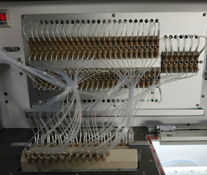 Oligonucleotide Synthesizer met 12 synthese-kanalen, synthetiseert DNA, RNA en LNA-oligonucleotiden voor universiteiten, farmaceutische bedrijven en diagnostiek. - Product Image 2