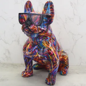 Estatua de perro sentado con gafas de sol de resina, escultura artística de Animal moderno nórdico, adornos, estatua de Bulldog Francés colorida, decoración