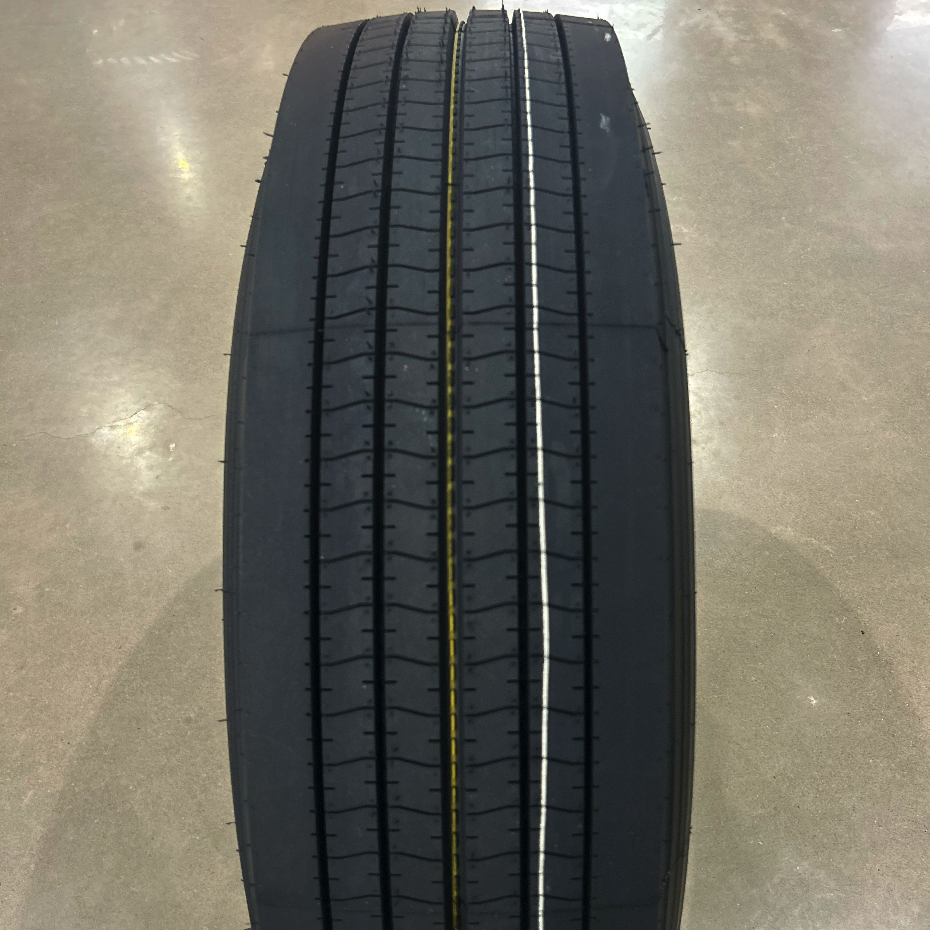 TARPtoTARPtoCAMP vol.9 限定kozara 5周年 5th KUYAMA 295/75R22.5 K-TRAIL1 Truck Tires - Durable & High Quality