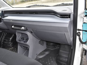 Foton View I9 EV : Fourgonnette Électrique Haute Performance, Véhicule Léger de Transport de Passagers, Camion de Marchandises, Bus Commercial, Voitures Neuves Énergétiquement Efficaces et Abordables - Product Image 5