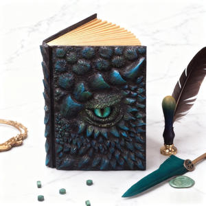 Großhandel klassische Dämonen augen 3D Harz geprägt Dragon Book Journal A5 Journal Vintage Notebook - Product Image 5