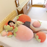 Jouets en peluche drôles d'été à la fraise jouets en peluche de conception personnalisée