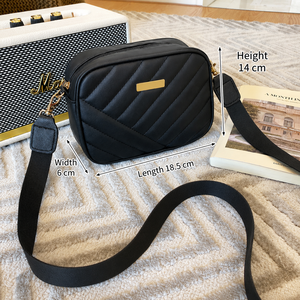 Bolso de Hombro Acolchado de Cuero PU Personalizado, Mini Bolso Bandolera para Mujer - Product Image 6