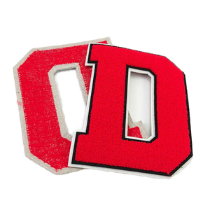 Parches de Chenilla con Letras Coloridas Tejidas al por Mayor, Diseño 3D Personalizado en Forma de Bombilla, para Chaquetas Universitarias, Ropa y Gorras, Termoadhesivos - Product Image 1