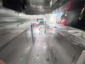 รถขายอาหารเคลื่อนที่แบบใหม่ FOTON 4x2 เครื่องยนต์เบนซิน เกียร์ธรรมดา สำหรับขายไอศกรีม กาแฟ ฮอทดอก และอาหารจานด่วนอื่นๆ - Product Image 6