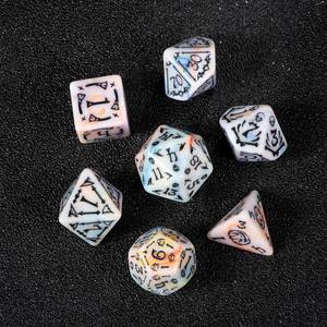 Juego de Dados Poliédricos Acrílicos con Diseño de Calaveras y Huesos Góticos, Dados para Juegos de Rol, Dungeons and <span class=keywords><strong>Dragons</strong></span>, Pathfinder y Juegos de Mesa - Product Image 1