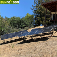 Système de support de montage PV réglable support de cadre de panneau solaire en aluminium anodisé pour toit industriel à carreaux plats