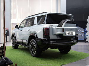 Ön satış 2026 2025 BYD Leopard 8 tam tekerlekten çekiş SUV lüks araçlar 5 SeatsBig stok araba çin'de satılık - Product Image 3