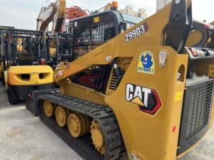 Chargeuse compacte sur pneus Cat 299D3 100% prête à l'emploi avec moteur Caterpillar et pompe hydraulique, déplacement fluide, haute qualité, en stock à vendre - Product Image 2