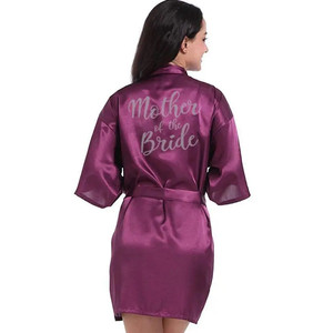 Kimono de satén para fiesta nupcial - Product Image 3