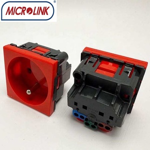 <span class=keywords><strong>Prise</strong></span> de courant rouge française 250V <span class=keywords><strong>16A</strong></span> 45*45mm avec boîtier SDK ABS+PP - Product Image 2