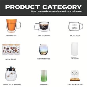 Pot à boire en verre borosilicaté 1L <span class=keywords><strong>Carafe</strong></span> à jus d'<span class=keywords><strong>eau</strong></span>/pichet en verre avec couvercle filtrant en métal - Product Image 2