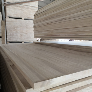 Qualité professionnelle <span class=keywords><strong>Paulownia</strong></span> <span class=keywords><strong>Arbre</strong></span> Bois Bois Planches en bois massif <span class=keywords><strong>Prix</strong></span> du bois de <span class=keywords><strong>Paulownia</strong></span> pour meubles - Product Image 2