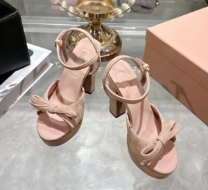 Lady's pink <b>bow</b> platform high-heeled <b>sandals</b>, suede ankle strap platform square-heeled <b>sandals</b>, suitable for social gatherings - Product Image 2