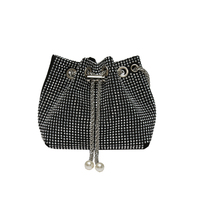 Bolat – sacs à bandoulière en diamant pour filles, nouveau design tendance, sac à main en PU souple avec chaîne, décoration à rivets, sacs à bandoulière à la mode, 17x13x9cm