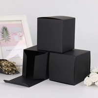 Boîte de parfum vide d'emballage cosmétique en papier noir avec logo personnalisé boîte cosmétique de bouteille de parfum cadeau de luxe
